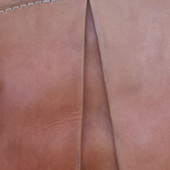 Patricia Nash Italian Leather Crossbody Saddle Bag - Picture 4 of 12